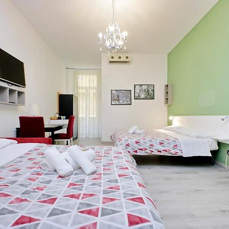 Lucky Holiday Rooms Rome Bagian luar foto